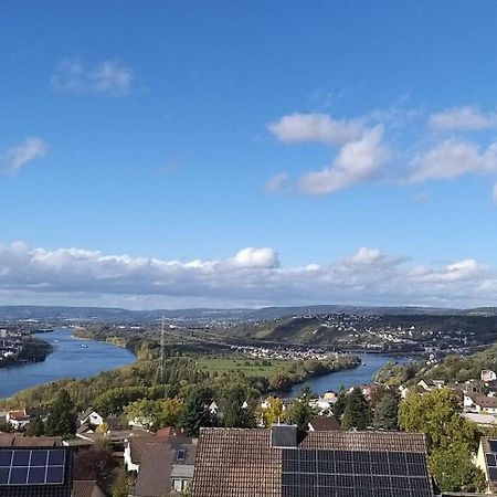 Rheinblick Am Rheinsteig Zur Festung Ehrenbreitstein Mit Balkon Und Sauna Urbar  외부 사진